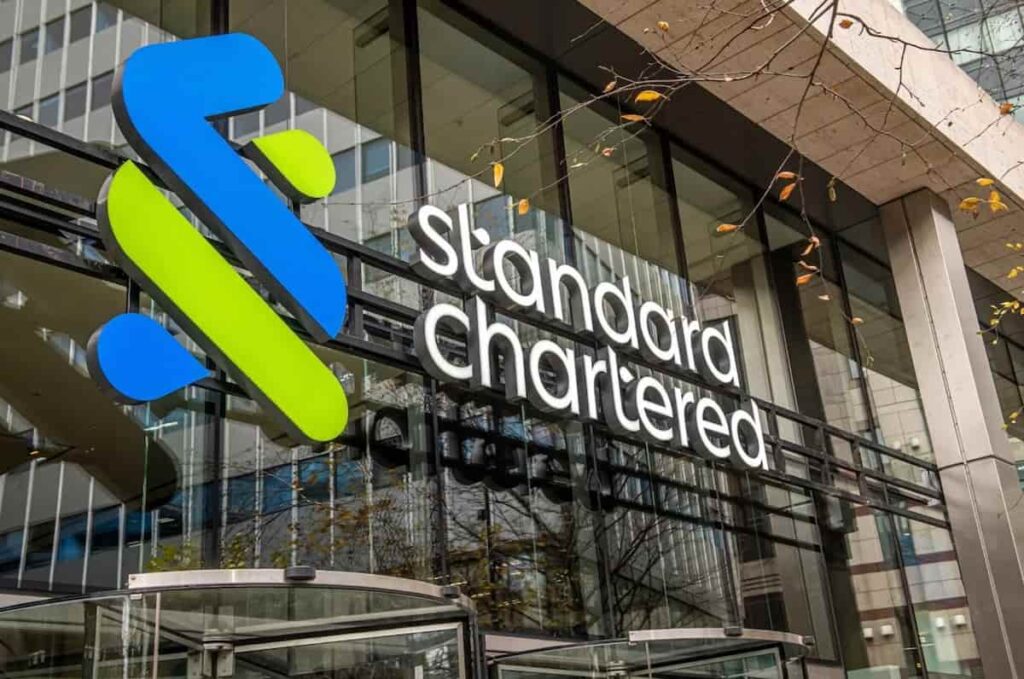 Standard Chartered anticipa un segundo semestre histórico para Bitcoin: la preventa de $BTCBULL se dispara