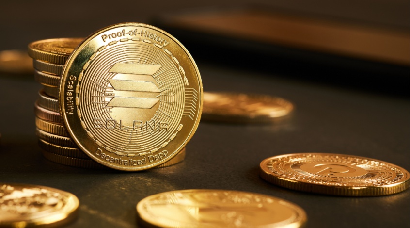 Solana рвется в топ после институциональных покупок