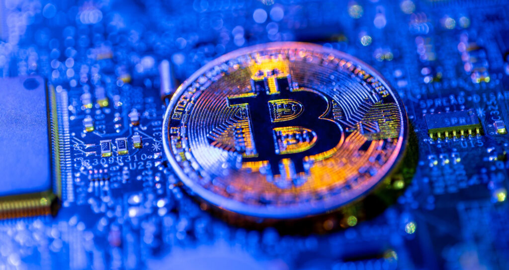 Bitcoin fällt um 2 % auf rund 93.684 Dollar, Analysten beobachten die 90K Marke