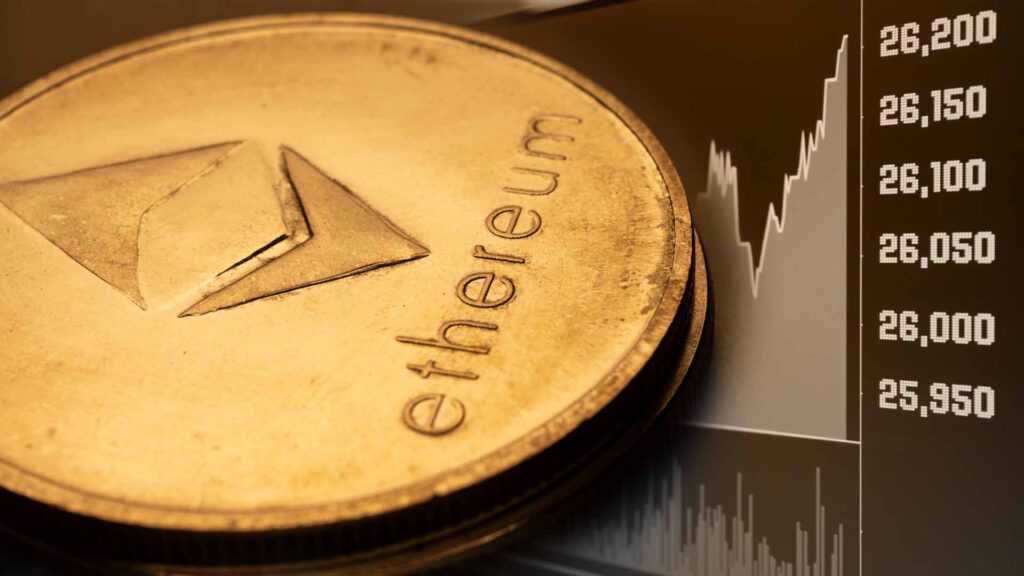 ราคา Ethereum ร่วงลงสู่ระดับ 1,560 ดอลลาร์ ขณะที่นักวิเคราะห์เตือนว่าเป้าหมายอาจอยู่ที่ 1,400 และ 1,070 ดอลลาร์