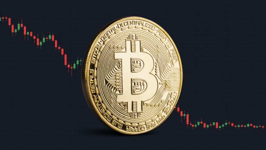 Цена биткоина снижается на фоне падения объёма торгов до минимумов, характерных для медвежьего рынка