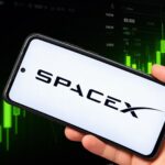SpaceX Stock Falls as Starlink Mobile Takes Aim at U.S. Carriers